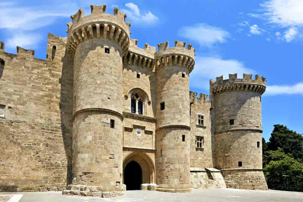 Photos of Grand Master Palace in Rhodes - Page 1