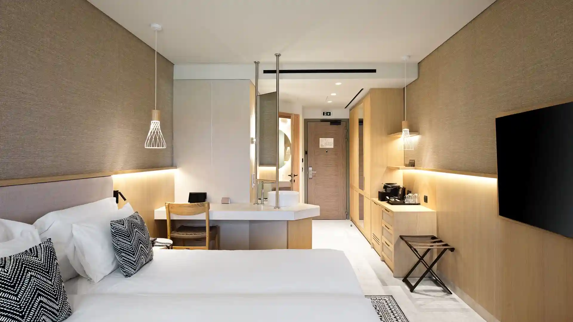 Deluxe Double Room Partial Sea View