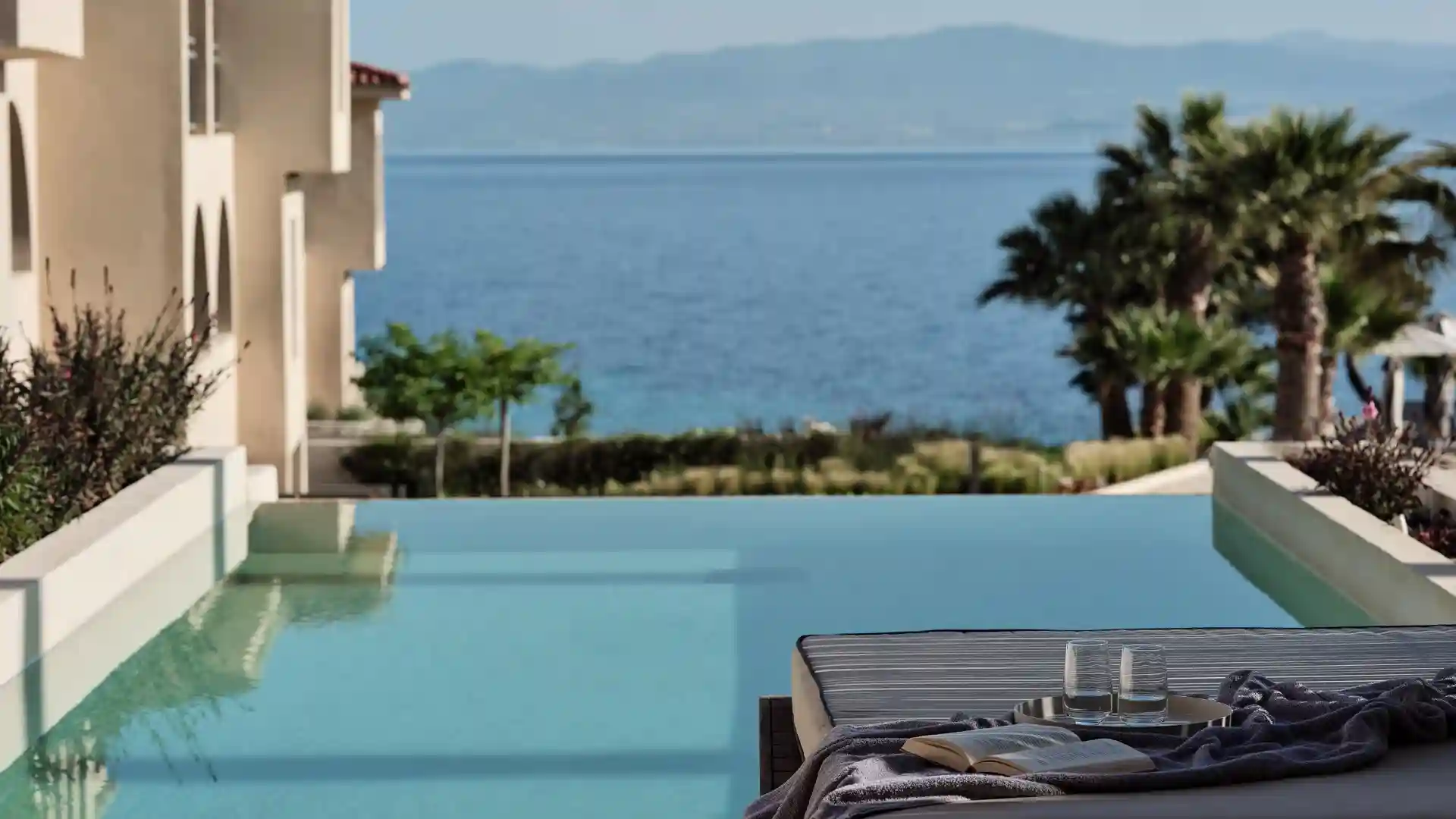 Deluxe Double Room Sea View with Private Pool