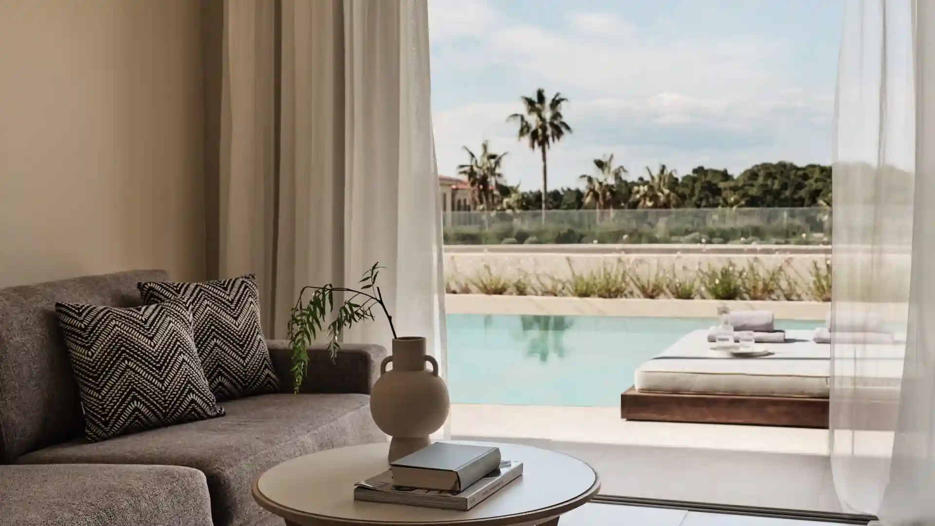 Junior Suite with Sea View & Private Pool