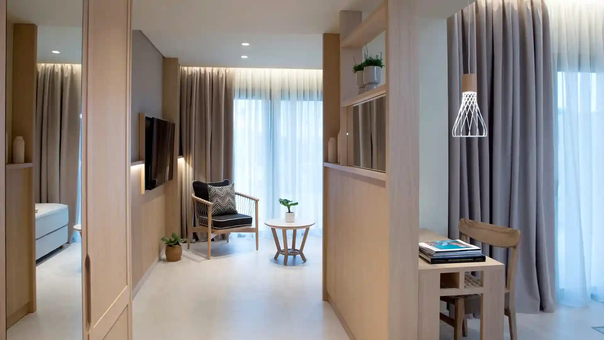 One-Bedroom Suite with Sea View & Private Pool