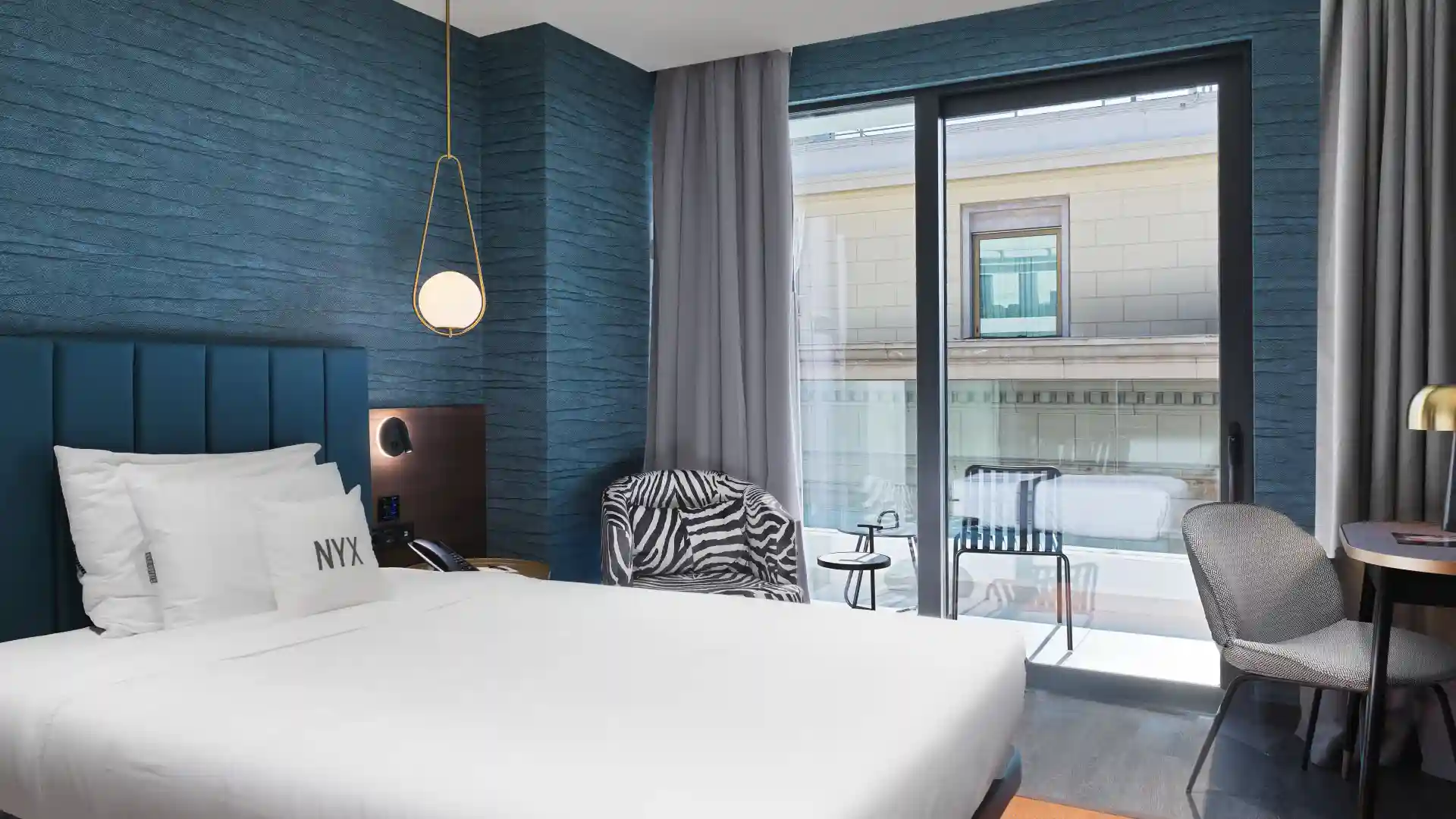 Heaven Suite With Acropolis View