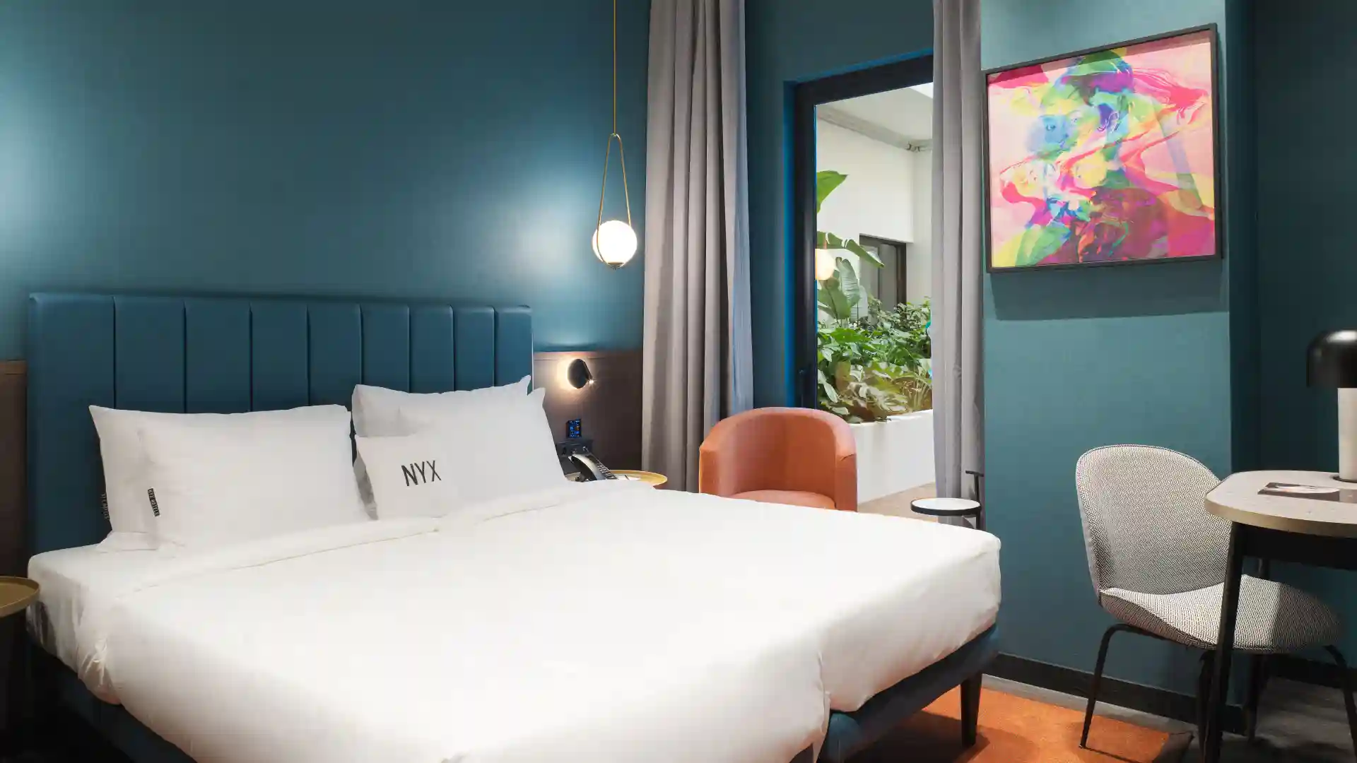 NYX Executive Suite