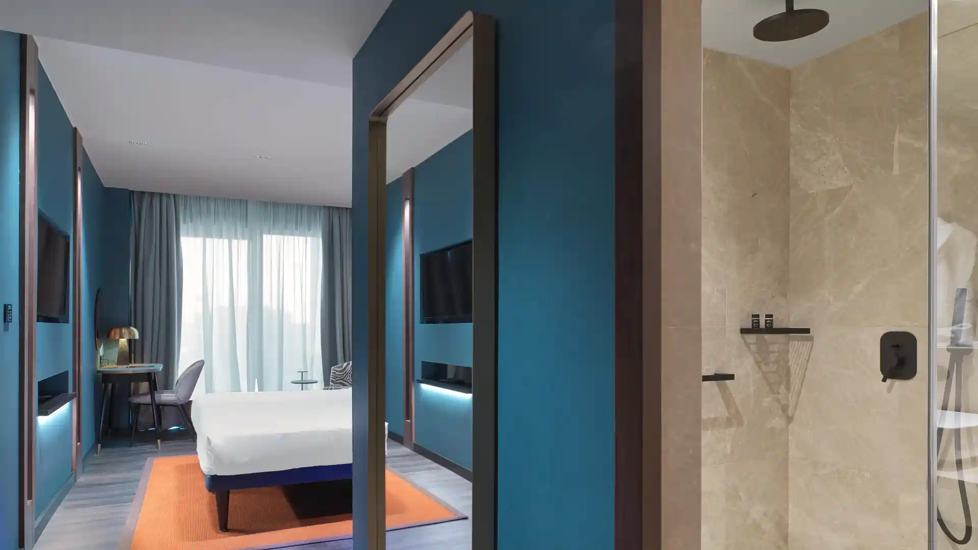 Executive Room with Business Lounge Access