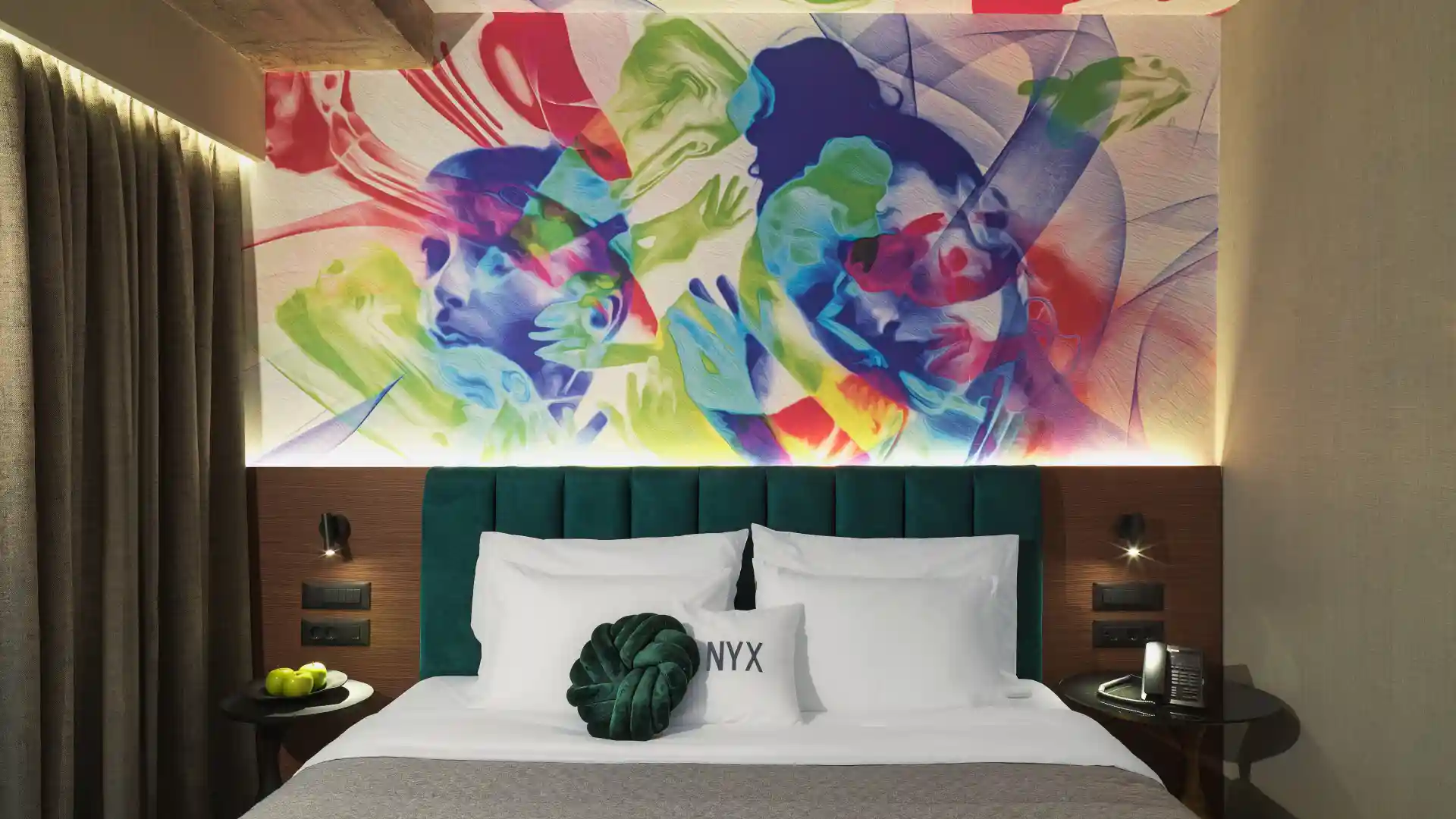 Heaven Suite with Business Lounge Access 