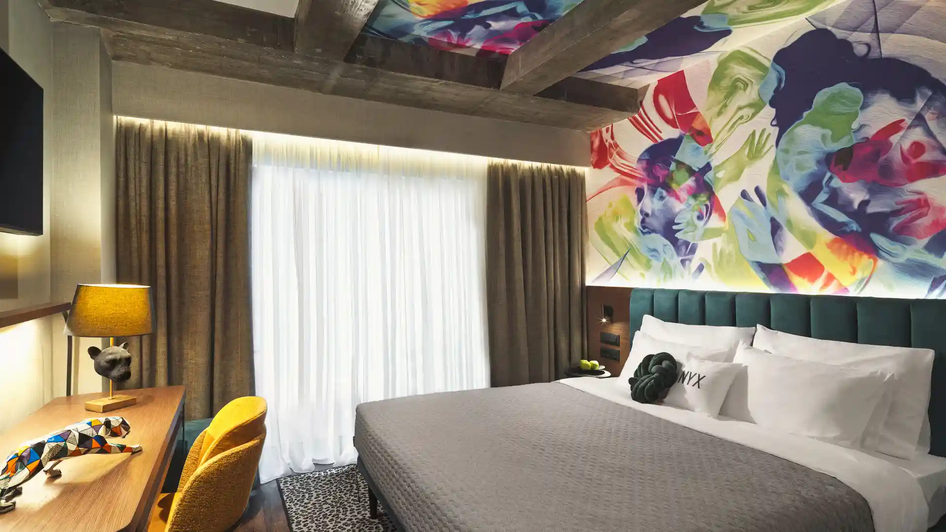 Space Triple Room